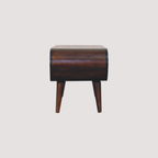 Salontafel met walnoothouten afwerking – elegant licht houtdesign voor gezellige interieurs